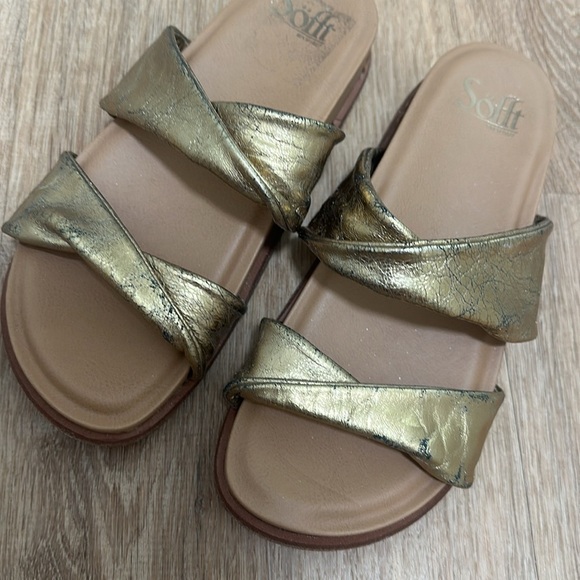 SOFFT | Ainsworth Gold Strap Sandal - Picture 5 of 7